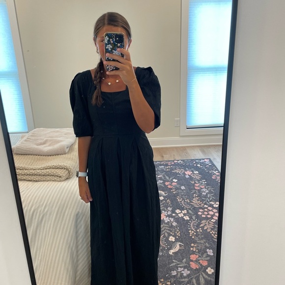 a new day Dresses & Skirts - Elegant Black Dress